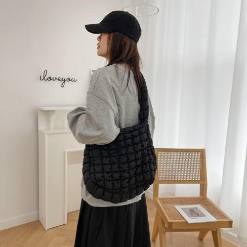 Rejolly Puffer Quilted Shoulder Bag for Women Puffy Bubble Tote Bag Lightweight Nylon Handbag Padded Soft Purse