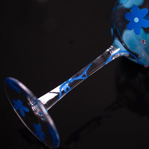 15 OZ Blue flower Artisan Painted Wine Glass,Flower Print Wine Glasses,Lead-Free Glasses Goblet for Home Dinning, Bar and Party Wedding Gift