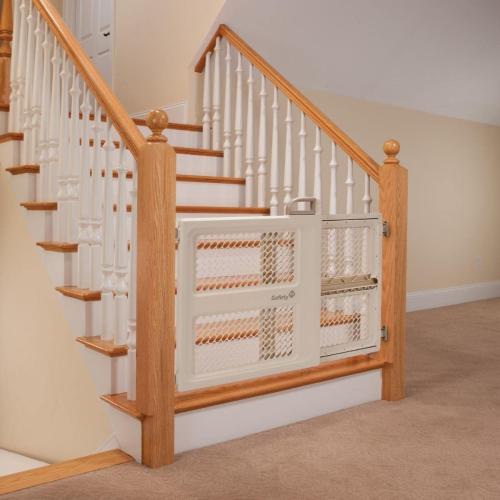 Safety 1st Baby Gates for Doorways, Pressure Mount Lift, Lock and Swing, Dog Gates, Hardware Gate for Stairs, Fits 28-42 Wide