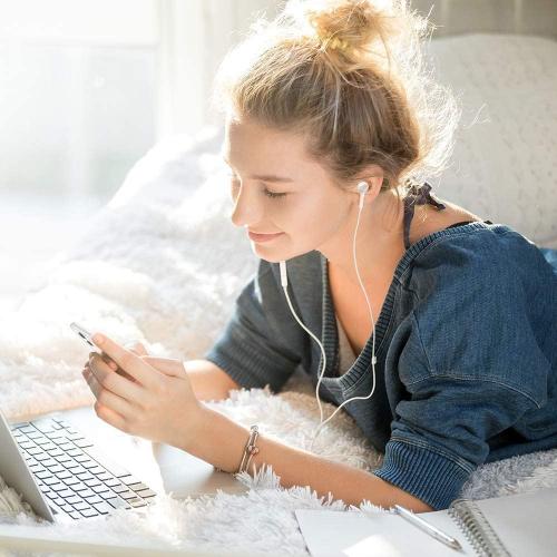 [2 Pack] WEIZY Aux Earbuds/Earphones, Vize 3.5mm Wired Headphones Noise Isolating Earphones Volume Control & Built-in Microphone Compatible with iPhone/Samsung/Android/MP3/MP4