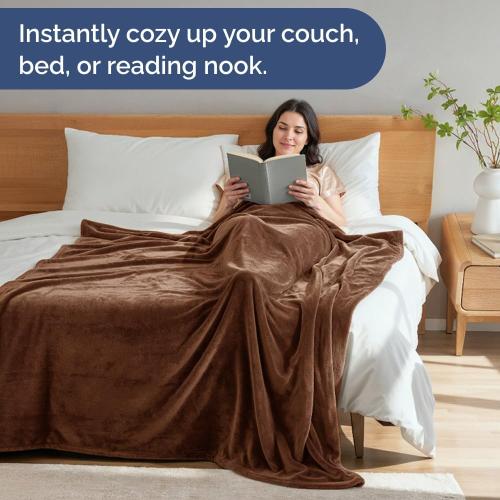 Ultra Soft Fleece Blanket Throw Size - Flannel Fleece Luxury Throw Blanket - Lightweight for Couch Bed Chair - Thick, Warm and Breathable - All Season Cozy Fuzzy, Anti-Static Microplush Bedding, Brown