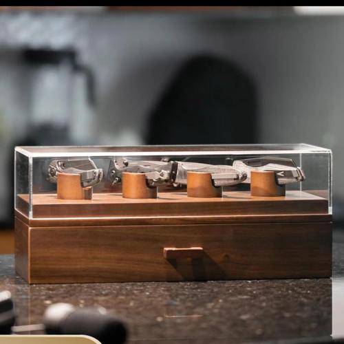 Sophisticated Watch Case Organizers Handy Wood Watch Display for 4 Watches Elegant Men's Watch Case with Acrylic Top