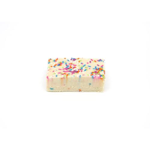 Farmhouse Fudge – Birthday Cake Fudge, 8 oz – Rich & Creamy Fudge with Birthday Cake Flavor and Colorful Sprinkles, Gourmet Candy Gift