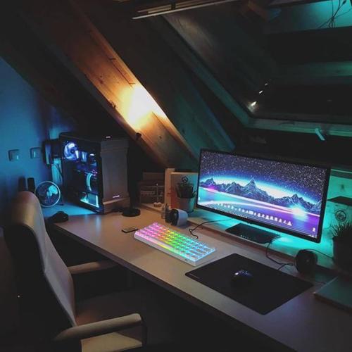 RK ROYAL KLUDGE RK61 Wired 60% Mechanical Gaming Keyboard Programmable QMK/VIA RGB Backlit 61 Keys Ultra-Compact Hot Swappable Red Switch White