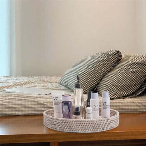 Round Rattan Tray, Decorative Coffee Table Trays, Ottoman Tray, Woven Serving Tray with Handles, Wicker Serving Basket, Whitewash