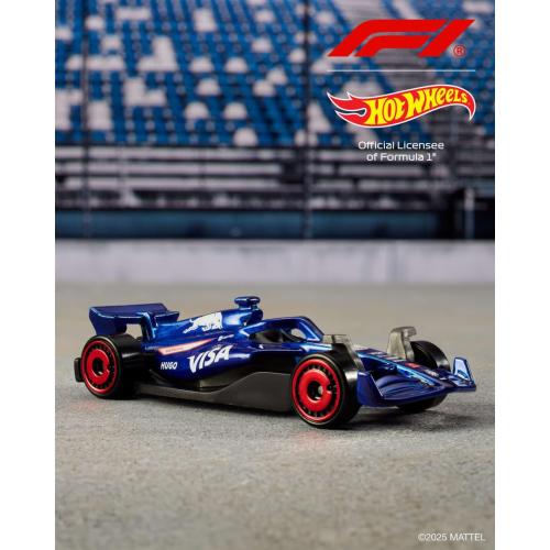 Hot Wheels Toy Cars Formula 1 5-Pack, Set of 5 1:64 Scale Die-Cast Vehicles Featuring F1 Racing Team Decos, Collectible Race Cars