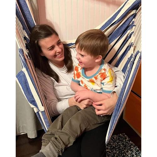 ADVOKAIR Hammock Chair Swing (500 lbs Max) - Hanging Hammock Chair Rope Swing Indoor for Bedroom, Outdoor, Patio, Bedroom, Porch, Deck - Sturdy Steel Bar with Anti-Slip Safety Rings