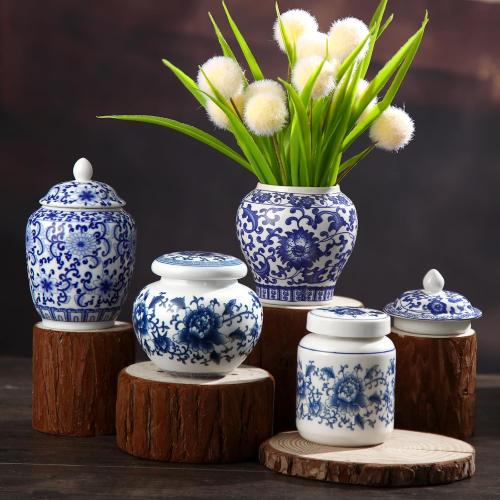 4 Pcs Small Blue and White Vase Ceramic Small Ginger Jar with Lid Porcelain Vases Chinoiserie Decor Chinese Ginger Jars for Home Bedroom Tabletop Decor Table Accent Shelf (Classic Style)