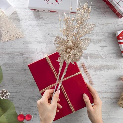 ROSELEAF 28 Pack Christmas Tree Ornaments Set, Champagne Artificial Glitter Berry Flowers Stem Branches Picks for Xmas Tree Decoration Gift Small Vase Home Holiday Wedding Party Decor