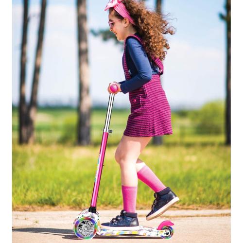 3 Wheel Scooters for Kids, Kick Scooter for Toddlers 3-6 Years Old, Boys and Girls Scooter with Light Up Wheels, Mini Scooter for Children