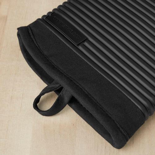 KITCHENAID Ribbed Soft Silicone Oven Mitt 2-Pack Set, Matte Black, 7.5x13