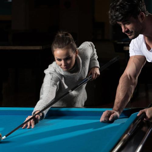 Glass Fiber Pool Cue Stick with Case Combo Set, 12.5mm Professional Pool Stick 58 Low Deflection Billiards Cue Stick 19 Oz Pool Cue Set for Men Adults Players