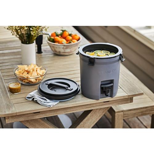 STANLEY Adventure Fast Flow Water Jug 2 Gallon Leakproof Ice Water Dispenser Insulated Beverage Cooler Easy Pour Spigot and Latched Foam Lid BPA-Free