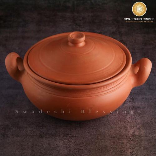 Swadeshi Blessings HandMade Unglazed Clay Pot for Cooking with Lid, 3Liters | Chemical-Free, Multi-Use Clay Cookware, Earthen Kadai, Mud Handi, Mitti Ke Bartan, Serving Pot, Free Cleanser&Palm Leaf Stand