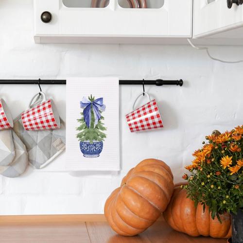 Chinoiserie Christmas Tree Hand Towels, Blue and White Porcelain - 16x24 Inch, Bathroom and Kitchen Decor