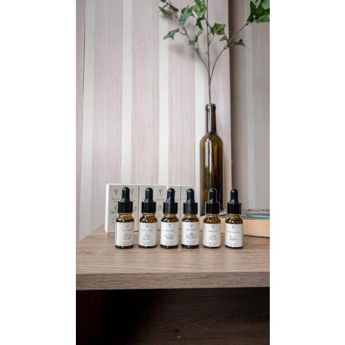 PRISTINE Top 4 Hotel Blend Essential Oils 4 Pcs Set for Electronic Diffuser for Home, Humidifier, Aromatherapy Fragrance for Home (English Country Inn,Maldives Villa,Swiss Château,Japanese Ryokan)