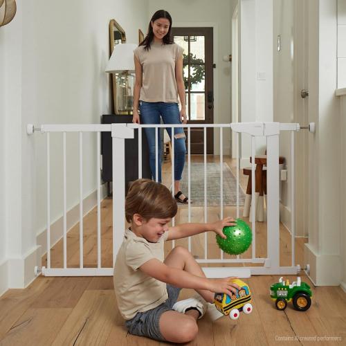 Cumbor 30-46 Baby Gate for Stairs, Auto Close Dog Gate for Doorways White | Toddler Safety Essentials for the House, Mom's Choice Awards Winner-Easy Install Pressure/Hardware Mounted Pet Gate for Dogs