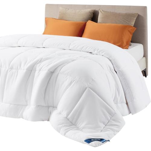 Bedsure Comforter Duvet Insert - Quilted Comforters Queen Size, All Season Duvet, Down Alternative Bedding, with 8 Tabs, Gifts for Women/Men, White, Queen 88 x 88 Inches