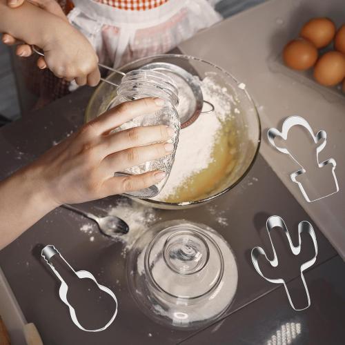 9 Pieces Cinco de Mayo Cookie Cutters Set, Regular Stainless Steel Mexican Fiesta Pinata Cookies Cutter includes Cactus Pepper Taco Avocado Sombrero Maraca Llama Guitar Baking Mold Decorations