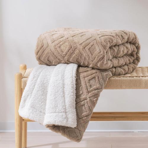 EVERGRACE Jacquard Boho Sherpa Fleece Throw Blanket for Couch, Super Soft Cozy Fuzzy Plush Blankets for Winter, Reversible Thick Warm Blanket for Bed, Sofa, Living Room, Khaki Tan, 60 x 80
