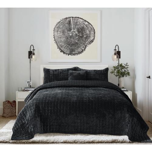 Quilt Set Oversized King Size 120x128 Luxurious Velvet Bedding Sets with Pillow Shams Ultra Soft Quilted Bedspread Coverlet Comforter for All Season,Black