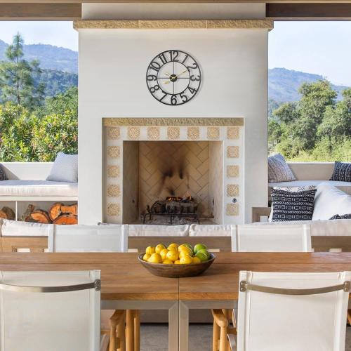 Large Outdoor Clock, Silent Non-Ticking Battery Operated Outdoor Wall Clock, Black Modern Metal Wall Clock for Patio, Porch, Pool Area, Kitchen, Bedroom, Living Room, Farmhouse Decor - 16 Inch