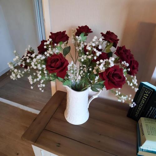 7-Pcs 21” Secure-Stem Realistic Artificial White Babys Breath (Gypsophila) Flowers with No-Shedding Design — Perfect for Wedding Centerpieces, Home Decor & Vase Fillers