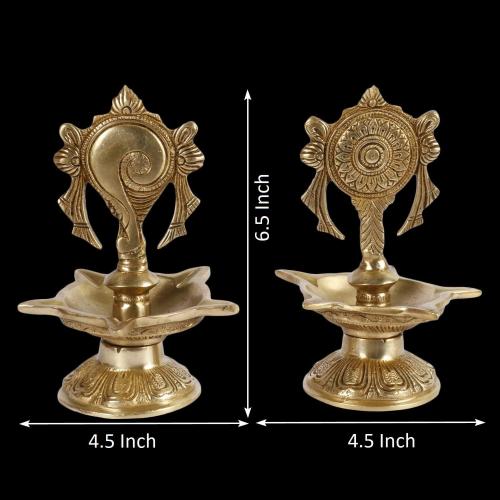 Size 6.5 Brass Shankha Chakra Villaku Shankh and Chakra Traditional Oil Lamp 6.5 Inch