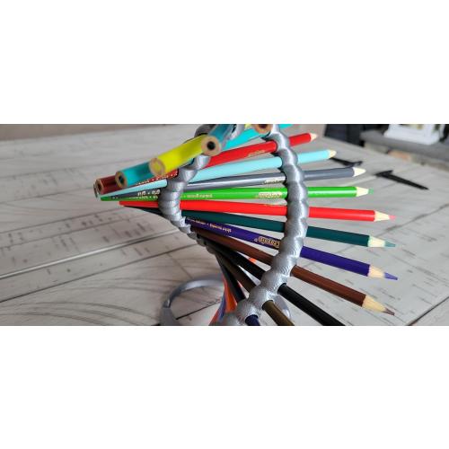 Znet3D Double Helix DNA Desk Organizer - Durable Pencil Holder for 23 Pencils | Ideal Gift for Teachers, Students, and Science Enthusiasts (Silver)