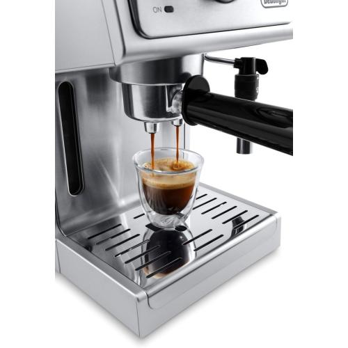 De'Longhi 15 Bar Pump Espresso Machine with Advanced Cappuccino System, Compact Stainless Steel Espresso Maker with Premium Milk Frother for Lattes, Single & Double Espresso, Tamper Included