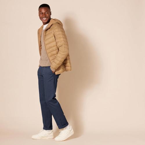 Amazon Essentials Men's Slim-Fit Casual