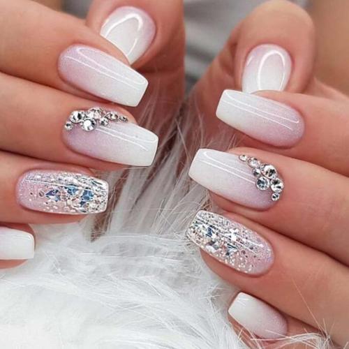 Medium Coffin Press On Nails Crystal Gem Design Fake Nails Acrylic Gradient Bling False Nails Reusable Ballerina Stick On Nails for Women and Girls （24 PCS）