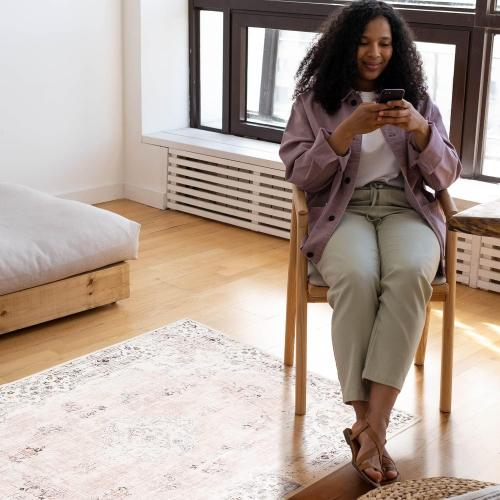 MUJOO Pink Rug 3x5 Washable,Boho Area Rugs Small Non Slip Low-Pile Floral | Machine Washable Throw Carpet for Entryway Bedroom Bedside Kitchen Hallway Living Room Soft Indoor Flowers Light Blush
