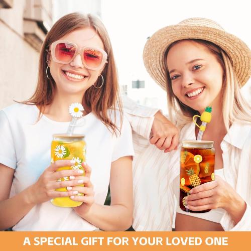 Dosuarue Daisy Aesthetic Cups, Iced Coffee Cup, 16 oz Cute Glass Cups with Lids and Straws - Flower Mug Cup, Drinking Glass Tumbler - Christmas, Birthday Gifts for Women Friend Sister Her