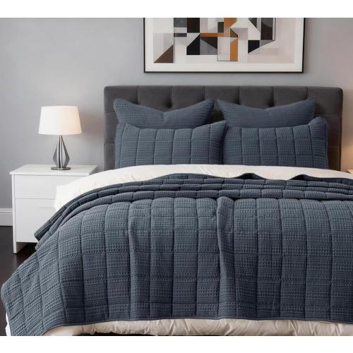 3 Pieces Oversized Cotton Quilt Set Super King Comforter with Pillow Shams 120x120 Ultra Soft Lightweight Bedspread Waffle Weave Quilted Bed Coverlets for All Season, Grey Blue