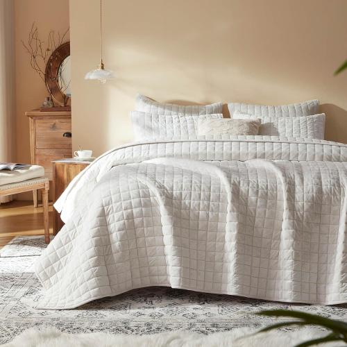 Velvet Quilt Full/Queen Size-90''x98'', Lightweight White Velvet Comforter Set with 2 Pillow Shams, Soft Bedspread Coverlet Quilted Bedding Set for All Season