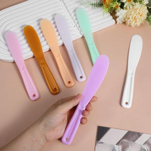 10 Pcs Face Mask Spatula, Lotion Spatula Cosmetic Mask Scoops Makeup Mixing Spoon Makeup Tools for Spa Facial Skin DIY Masks Stick Applicator Plastic Scoop Lotion Applicator