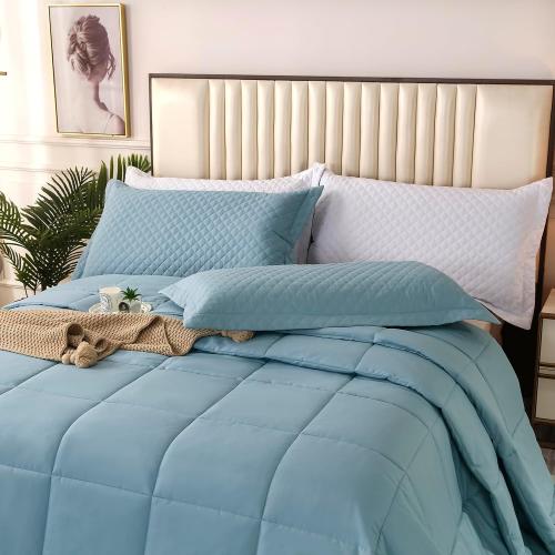 Size 128x120 Color Light Blue Oversized King Plus Comforter, Winter Warm Extra Large King Size Quilt Piece Lightweight Reversible Down Alternative Comforter for Al