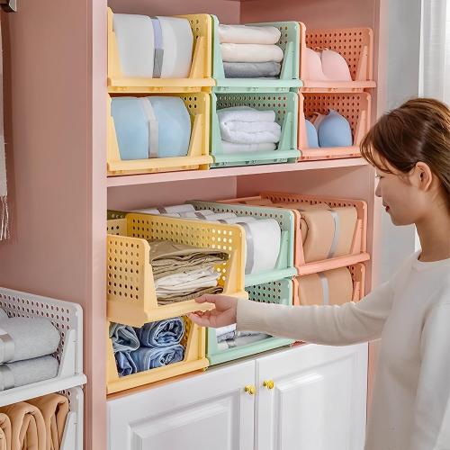 5 Pack Folding Closet Organizers Storage Box, Stackable Storage Bins, Plastic Drawer Basket Closet Storage for Wardrobe Cupboard Kitchen Bathroom Office 5L (White)