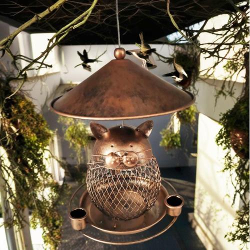 Outdoor Cat-Shaped Squirrel-Proof Metal Bird Feeder - Hanging Decoration for Garden & Yard - Wild Bird Feeding Station