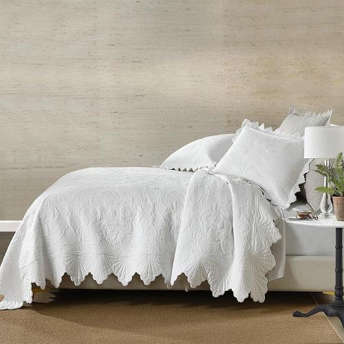 Cotton Quilt Bedding Set Reversible Lightweight Coverlet for All Seasons, 3 Pieces Embossed Floral Solid White Bedspread with Ruffled Edge, King Size