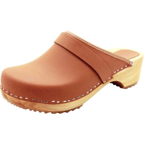 Vollsjo tan  women size 11.5