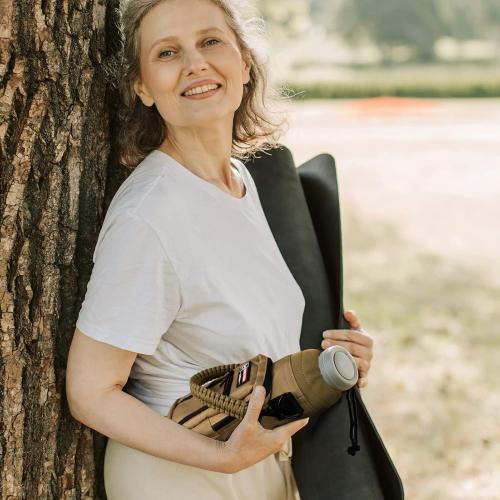 NATURE PIONEOR Water Bottle Holder with Strap 25 32 40 64 oz Insulated Water Bottle Carrier Sling Sleeve for Hiking,Outdoor Camping,Gym