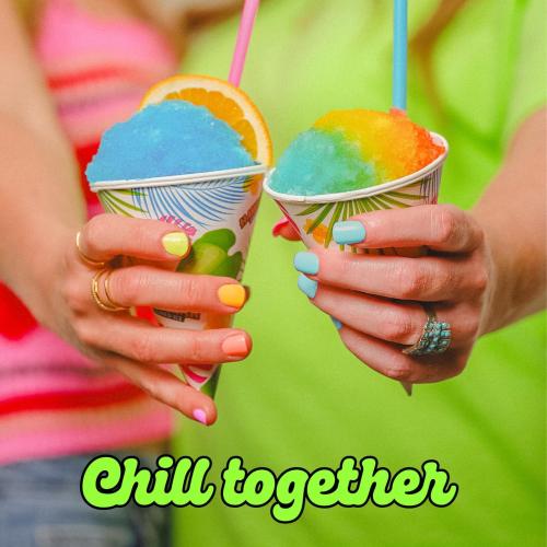 Hawaiian Shaved Ice HomePro Shaved Ice and Snow Cone Machine Kit, 6-16oz. Syrup Flavors Cherry, Grape, Blue Raspberry, Tiger’s Blood, Lemon-Lime, Pina Colada, 50 spoon straws, 6 black pour spouts