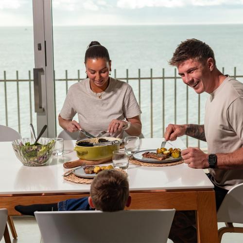 TrendPlain - Original 16oz/470ml Olive Oil Dispenser Bottle for Kitchen Gadgets and Air Fryer Accessories - Olive Oil Sprayer for Cooking w/Stickers - Black&Green