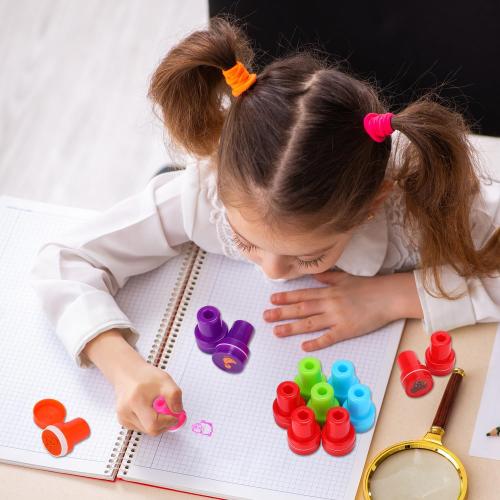 Animal Stamps for Kids, 26Pcs Self Inking Stamps Party Favors Zoo Farm Stampers Birthday Gift Party Supplies Goodie Bag Prizes Classroom Rewards Filler Arts and Crafts for Kids