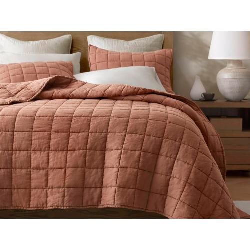 Harbor House French Flax Linen Garment Washed Quilt Set – 100% Linen Front & Back, All-Season, Breathable & Temperature-Regulating, Box Quilted, Includes Shams, King 108 x 92, Clay