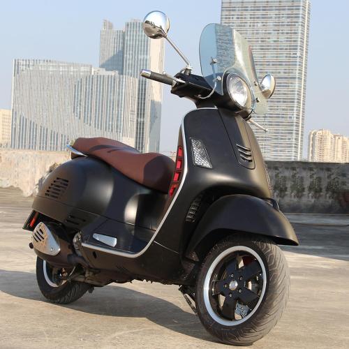 Scooter Bikes Windscreen for Piaggio Primavera 150 GTS 250 300 2017 2018 2019 Round Headlight Front Fairing Windshield Wind Deflector Visor GTS250 GTS300 (Light Smoke)