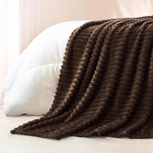 Exclusivo Mezcla Fleece Throw Blanket for Couch, Super Soft Striped Jacquard Bed Blanket, Lightweight Fuzzy Cozy for All Seasons, 50x60 Inches, Coffee