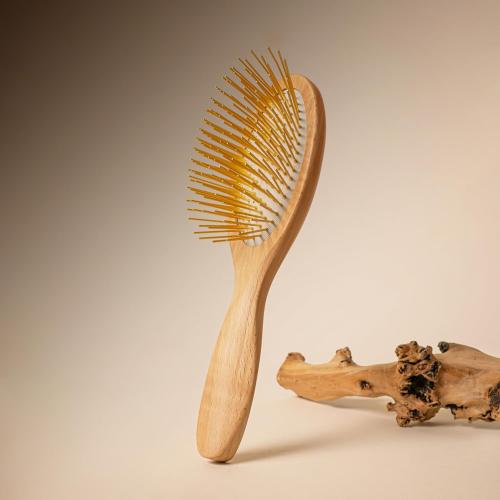Snow Fox Skincare Gua Sha Hair Brush - Wooden Edition. Scalp Massage Comb with Gold-Plated Metal Bristles for Healthy Follicles. Soothing Gua Sha Acupressure Tool for All Hair Types